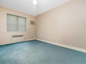 56-10 244 Street 1, Douglaston NY 11362