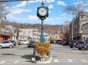 36 Foxwood Drive 6, Pleasantville NY 10570