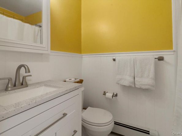 36 Foxwood Drive 6, Pleasantville NY 10570