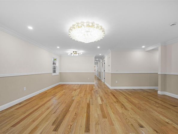 22111 136th Avenue, Springfield Gardens NY 11413