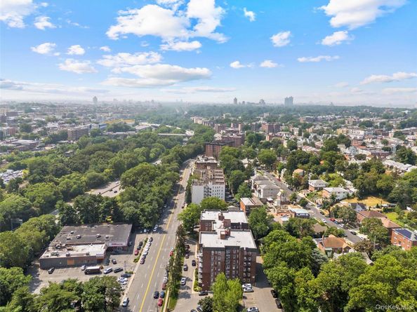 125 Bronx River Road 5A, Yonkers NY 10704