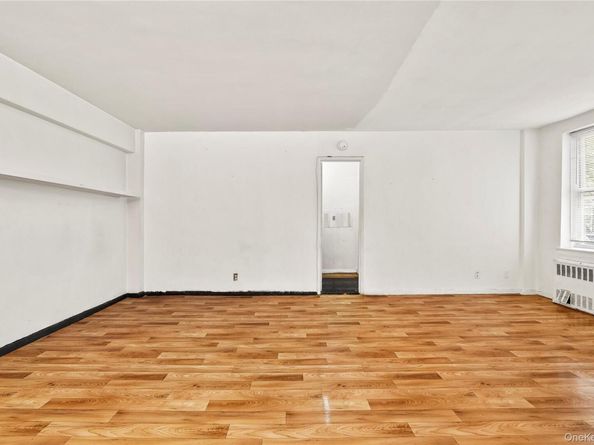 125 Bronx River Road 5A, Yonkers NY 10704