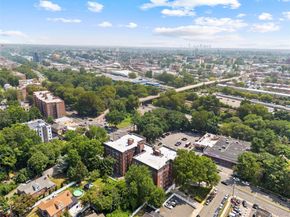125 Bronx River Road 5A, Yonkers NY 10704