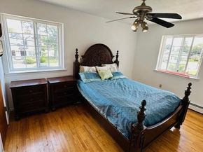 31 Woodward Street, Roslyn Heights NY 11577