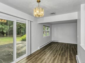 24 Blackfoot Trail, Shoreham NY 11786