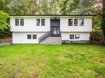 368 Landing Avenue