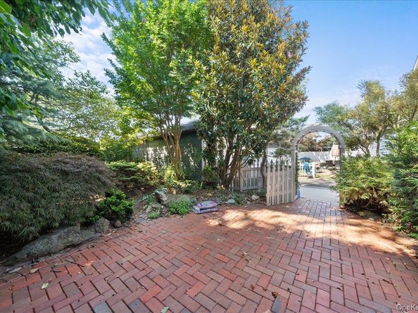 44 Madison Street, Lynbrook NY 11563