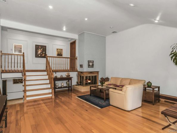 53 Hightop Lane, Jericho NY 11753