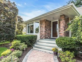 53 Hightop Lane, Jericho NY 11753