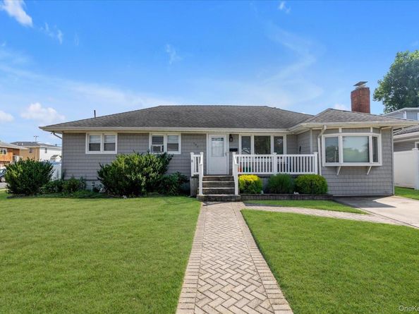 190 Hamilton Avenue, Barnum Island NY 11558