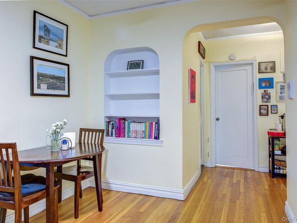 118-11 84th Avenue 415, Kew Gardens NY 11415