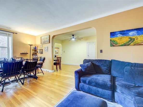 118-11 84th Avenue 415, Kew Gardens NY 11415