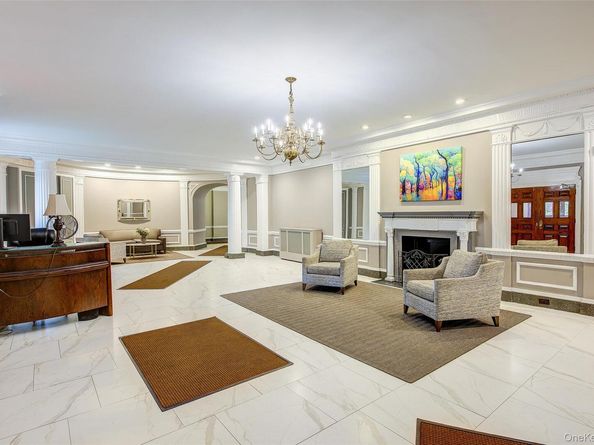 118-11 84th Avenue 415, Kew Gardens NY 11415