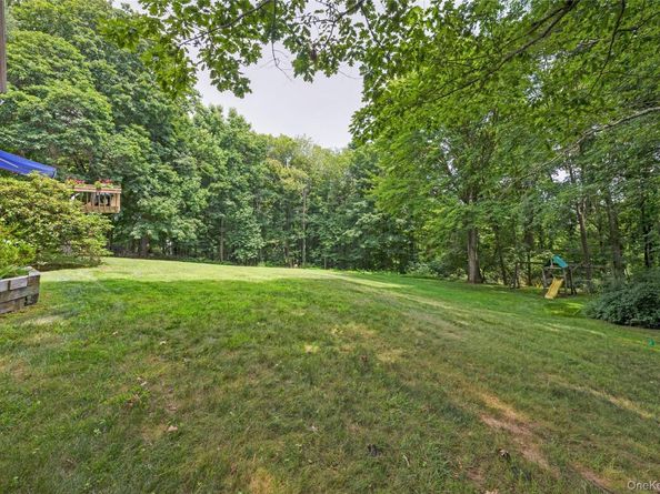 3 Farese Way, Amawalk NY 10501