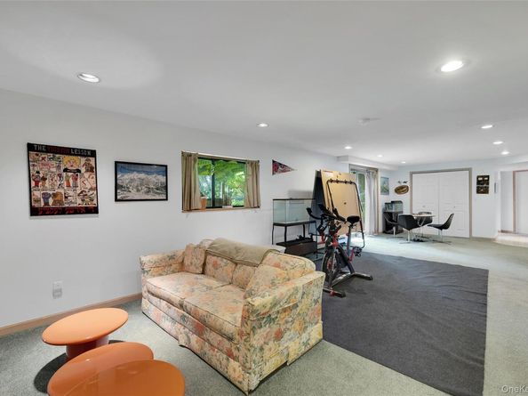 3 Farese Way, Amawalk NY 10501