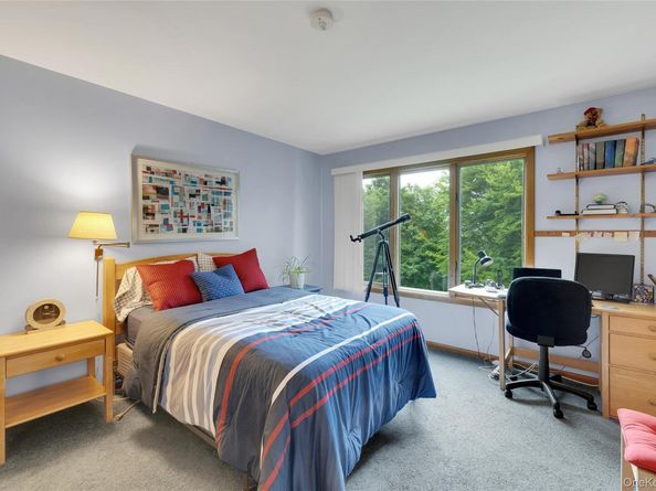 3 Farese Way, Amawalk NY 10501
