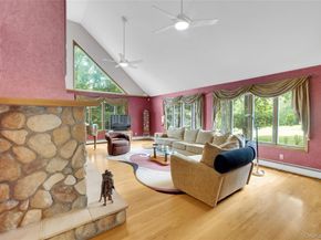 3 Farese Way, Amawalk NY 10501