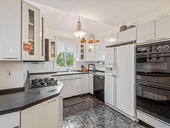 1484 164th Street, Beechhurst NY 11357