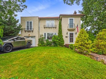 1484 164th Street