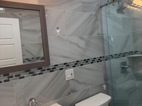 756 40th Street 2R, Brooklyn NY 11232