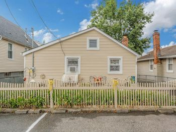 30A Edgewater Park