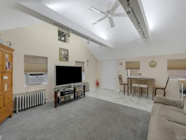 30A Edgewater Park A, Bronx NY 10465