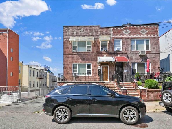 2120 23rd Drive, Astoria NY 11105