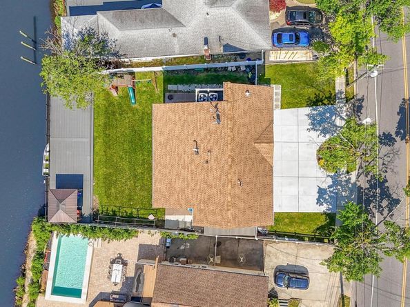 615 Pearl Street, Oceanside NY 11572