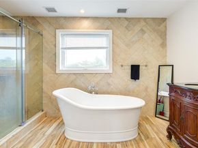 615 Pearl Street, Oceanside NY 11572