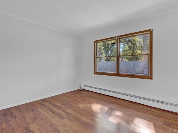 39 Pembrook Drive, Stony Brook NY 11790