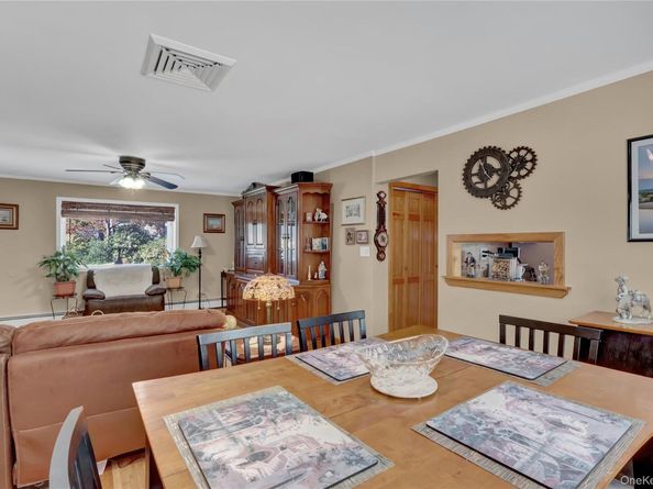 39 Pembrook Drive, Stony Brook NY 11790