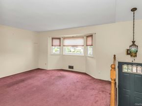 58 Sherbrooke Drive, Smithtown NY 11787