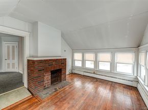 25 Shore Lane, Bay Shore NY 11706