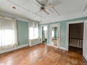 25 Shore Lane, Bay Shore NY 11706