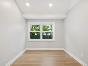 15 Shepherd Street, Rockville Centre NY 11570