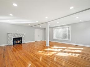 15 Shepherd Street, Rockville Centre NY 11570