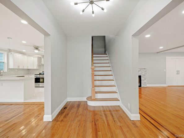 15 Shepherd Street, Rockville Centre NY 11570