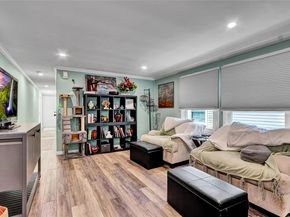 164 Village Circ W, Manorville NY 11949