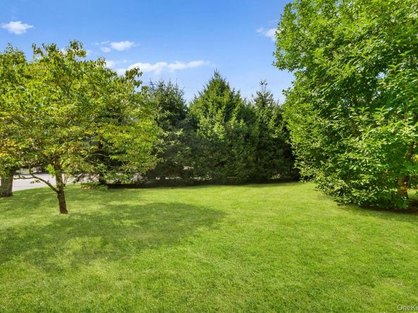102 Cox Avenue, Armonk NY 10504