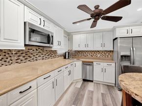 245 W Chester Street W, Long Beach NY 11561