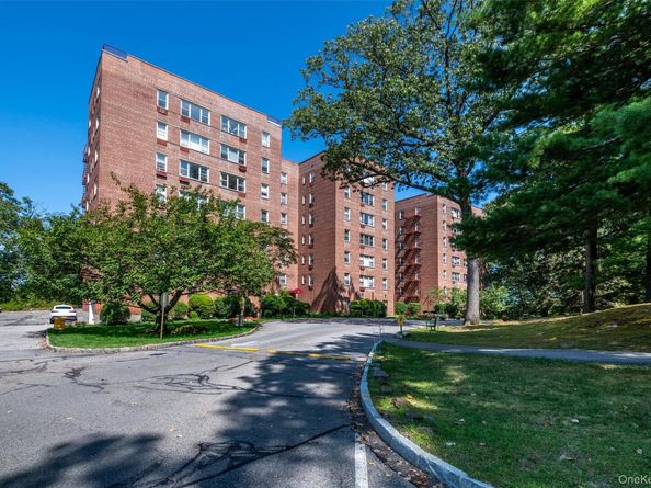 611 Palmer Road 4Y, Yonkers NY 10701