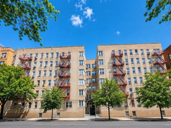 2160 Bronx Park E 1F, Bronx NY 10462
