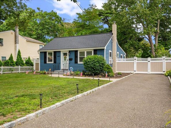 1347 Peters Boulevard, Bay Shore NY 11706