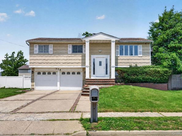 138 Spring Street, Massapequa NY 11758