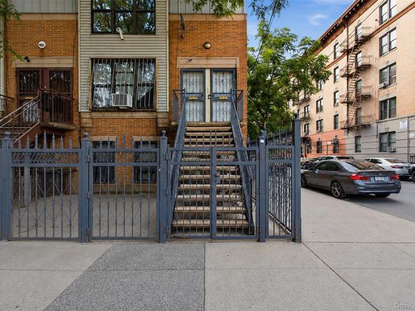 2000 Mapes Avenue, Bronx NY 10460