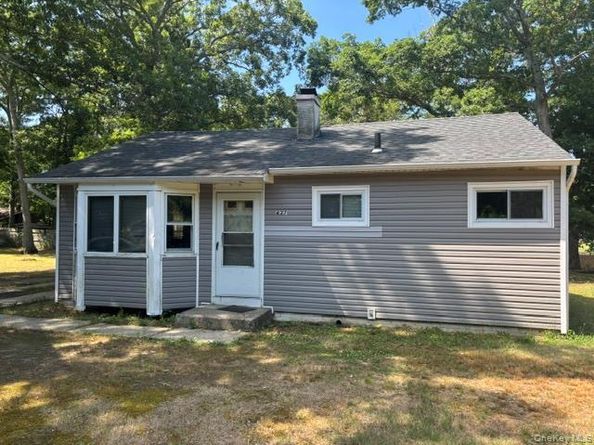 427 Doctors Path, Riverhead NY 11901