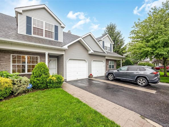 149 Maya Circle, Central Islip NY 11722