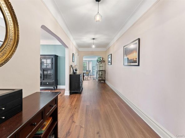 25 Parkview Avenue 3A, Bronxville NY 10708