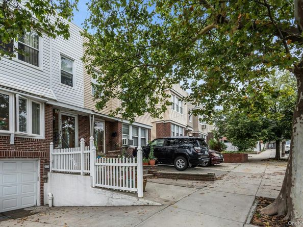 6417 Eliot Avenue, Middle Village NY 11379