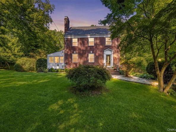 28 Winslow Road, White Plains NY 10606